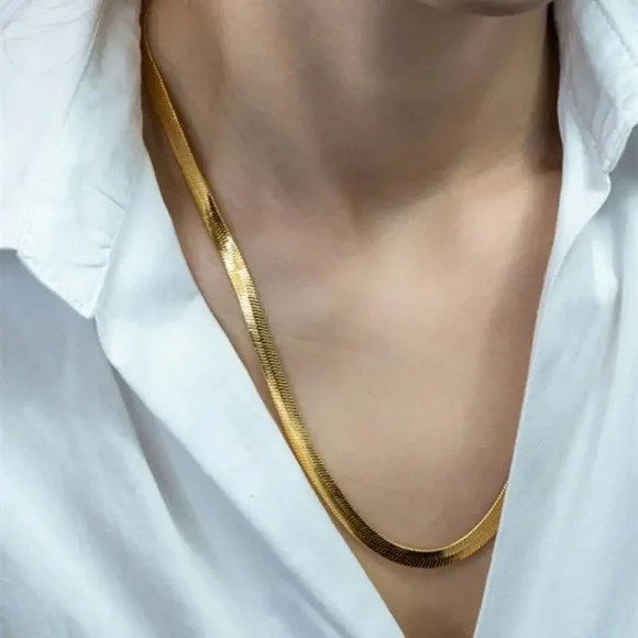 18K Gold Filled Minimalistic Chain Necklace